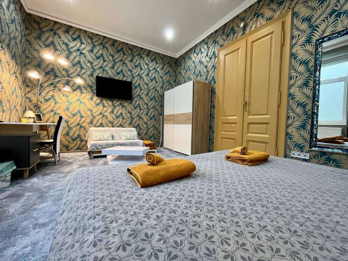 JohnGold Gold Room Debrecen hálószoba